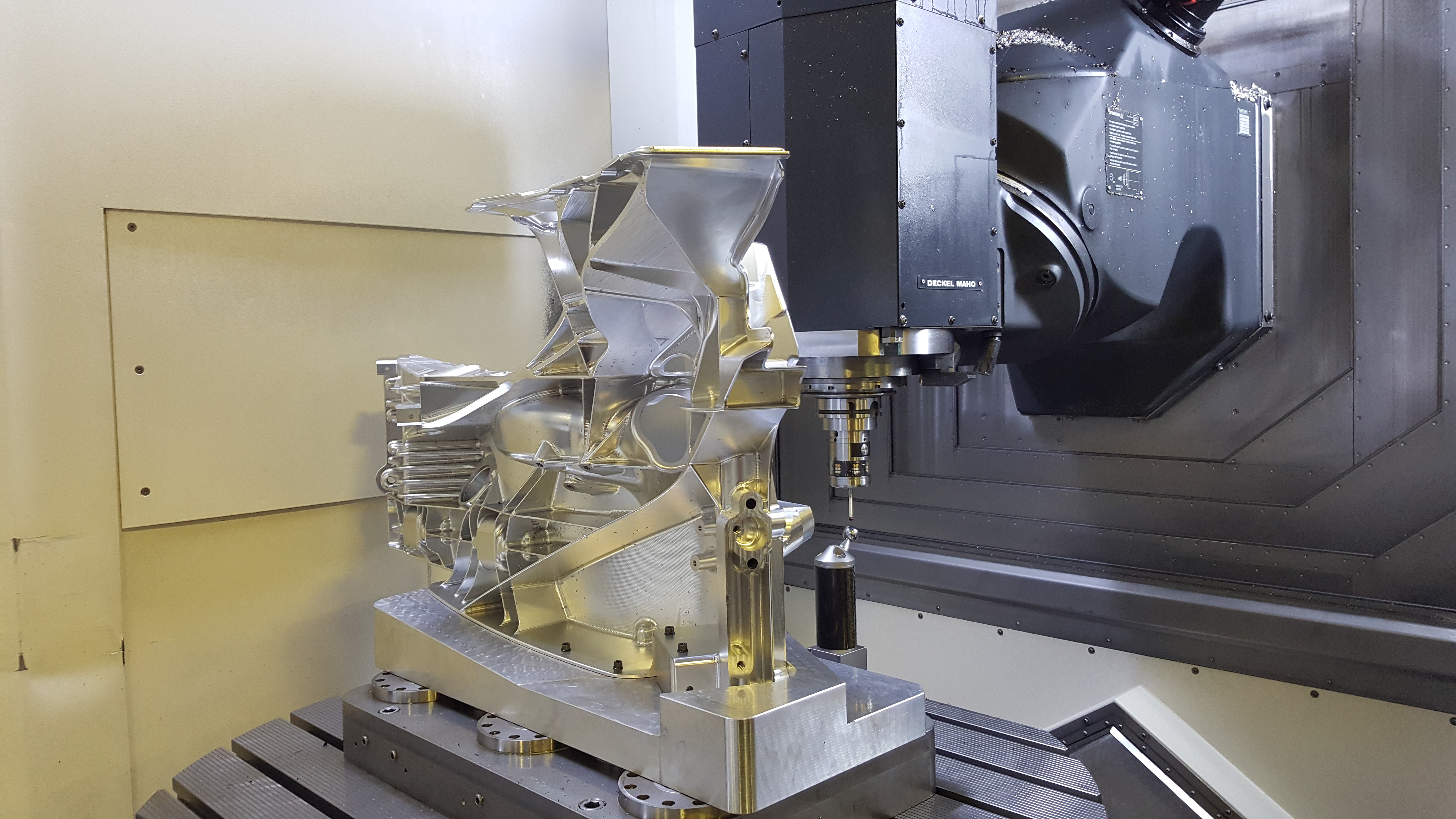 Aluminum structural component for carbon fiber supercar